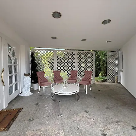Villa Wellness 4 Rent Near Basel, Freiburg & Colmar, Indoor Pool, Sauna, Garden & Thermal Access Kandern
