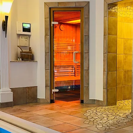 Villa Wellness 4 Rent Near Basel, Freiburg & Colmar, Indoor Pool, Sauna, Garden & Thermal Access Kandern